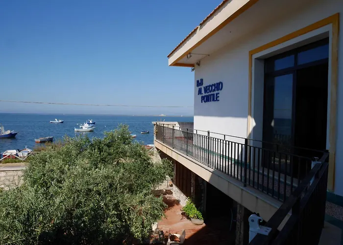 Al Vecchio Pontile Bed And Breakfast